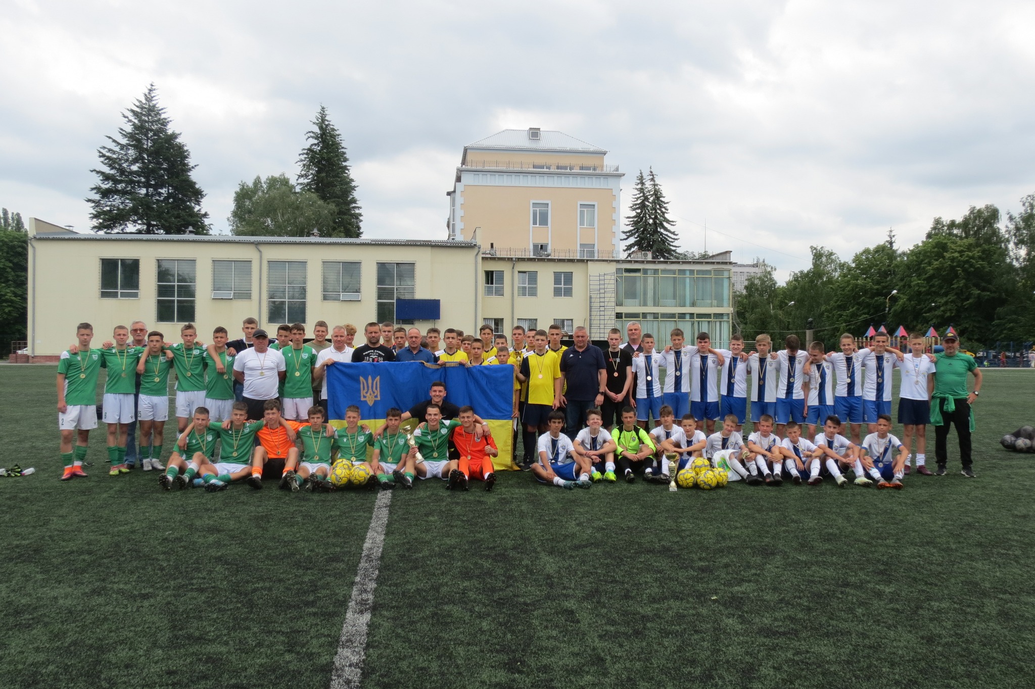 353849550 247648907904728 1440073101759866313 n