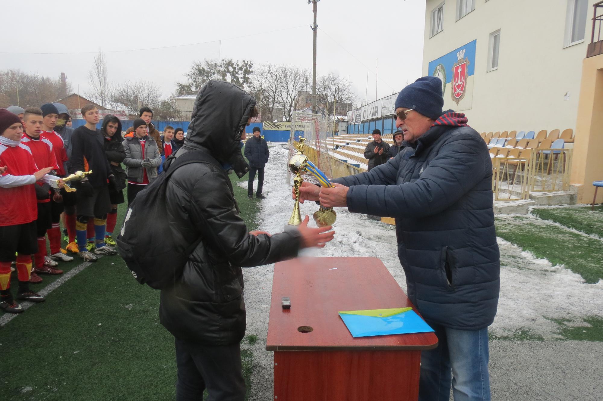 zimniy rutbol 148